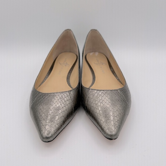 IVANKA SNAKE PRINT ALL LEATHER FLATS Size 8 - Picture 4 of 8